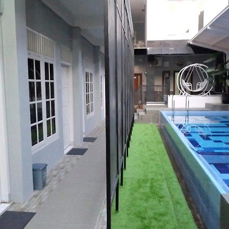 Tamadara Guesthouse Jogja Maguwo Kültér fotó