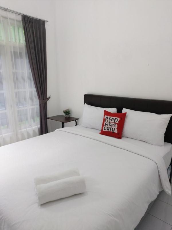Tamadara Guesthouse Jogja Maguwo Kültér fotó