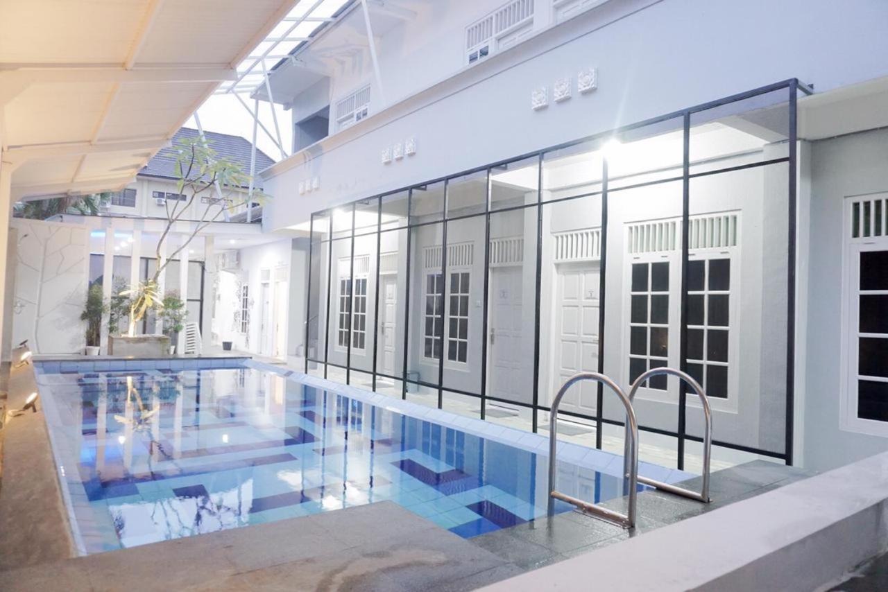 Tamadara Guesthouse Jogja Maguwo Kültér fotó
